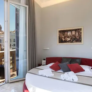 Pantheon Caesar Relais Pensión
